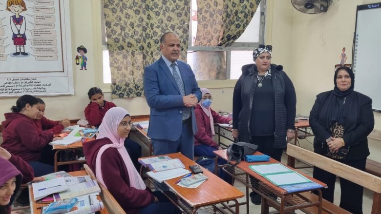 انتظام العملية التعليمية بمدرسة الشهيد عمرو السقا الإعدادية للبنات 7 almomken.com F5SeAkhT