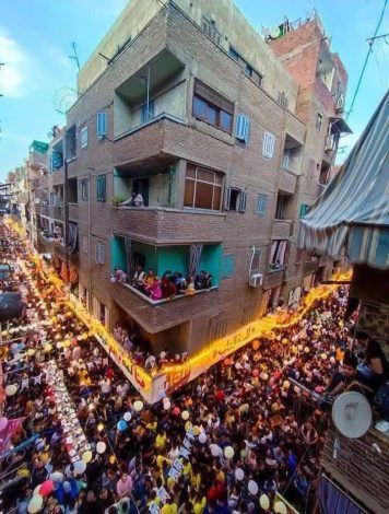 المطرية تنظم اكبر مائدة فى ١٥ رمضان بحضور وزير الشباب والرياضة 1 almomken.com Fac8nAUr