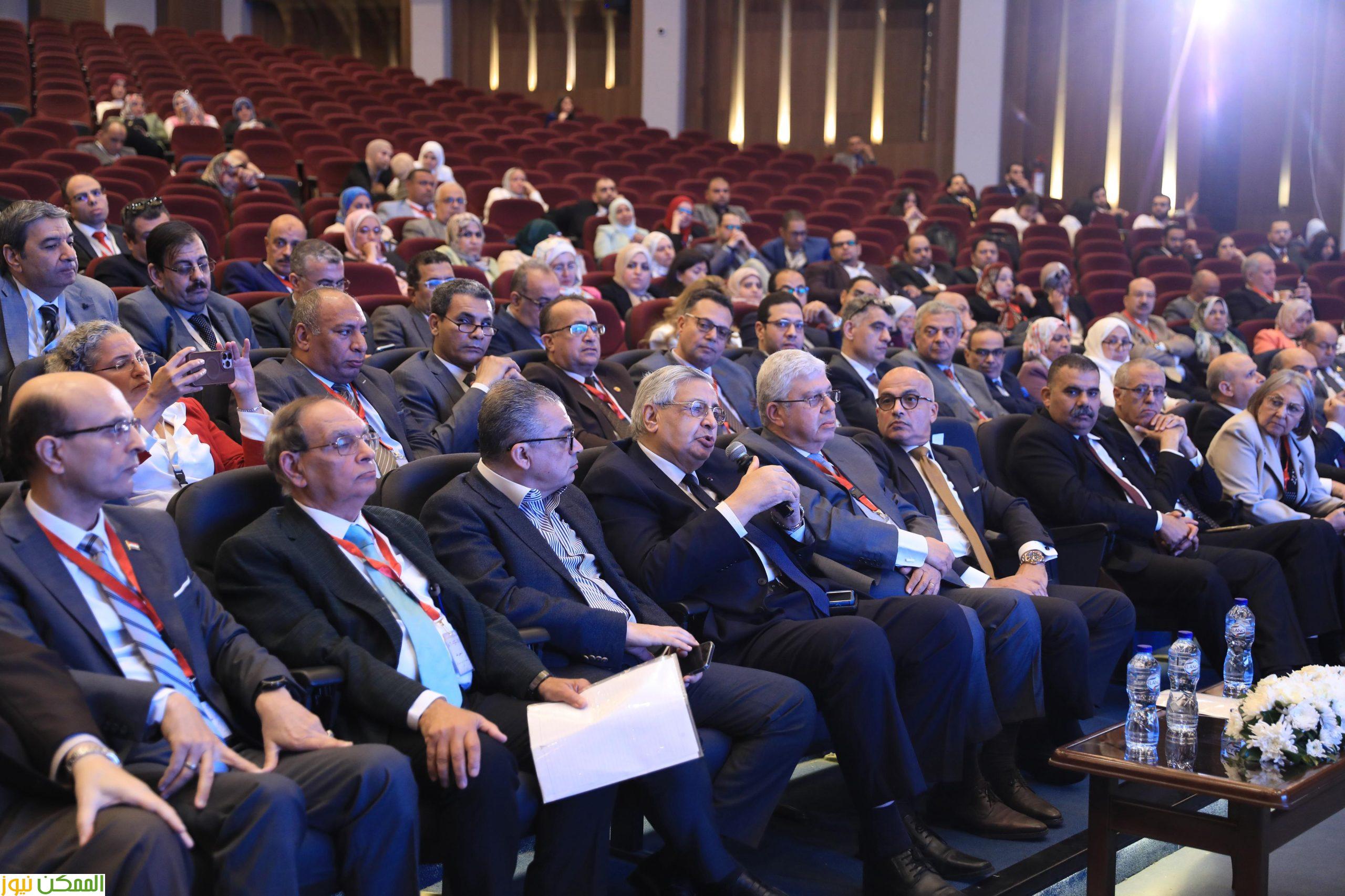 انطلاق فعاليات المؤتمر الأول للمستشفيات الجامعية 2 انطلاق فعاليات المؤتمر الأول للمستشفيات الجامعية