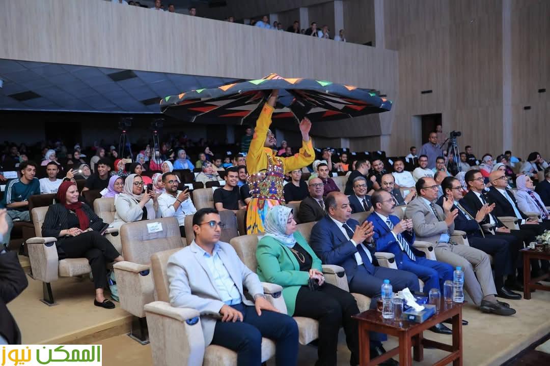 افتتاح المهرجان الأول لتحالف جامعات إقليم القاهرة الكبري للفنون الشعبية 4 افتتاح المهرجان الأول لتحالف جامعات إقليم القاهرة الكبري للفنون الشعبية