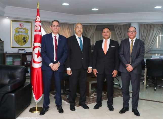 وفد مصري يشارك في مباحثات اللجنة المشتركة للتعليم العالي والبحث العلمي في تونس 1 almomken.com SjybFOII