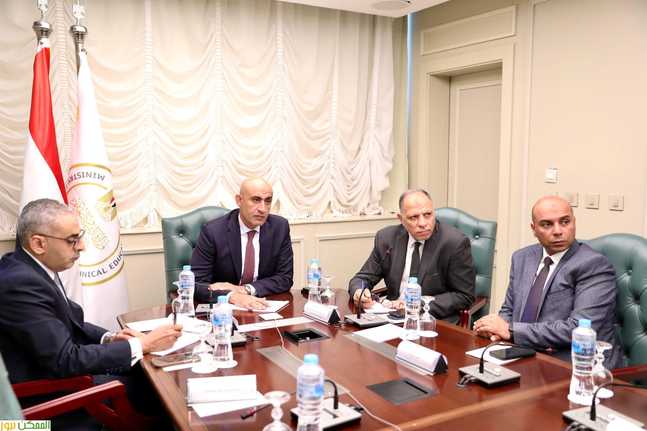 عاجل اجراءات حاسمة وحازمة لاول مرة لضمان انضباط امتحانات الثانوية العامة 2 عاجل اجراءات حاسمة وحازمة لاول مرة لضمان انضباط امتحانات الثانوية العامة
