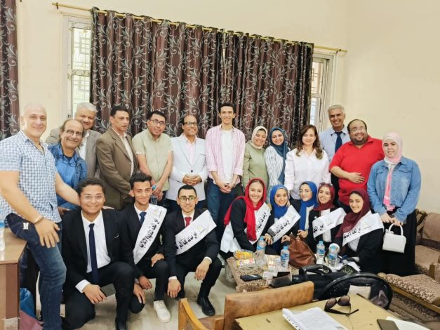 ختام ناجح لمهرجان اليوم الثقافى بجامعة حلوان 1 almomken.com 412e691c