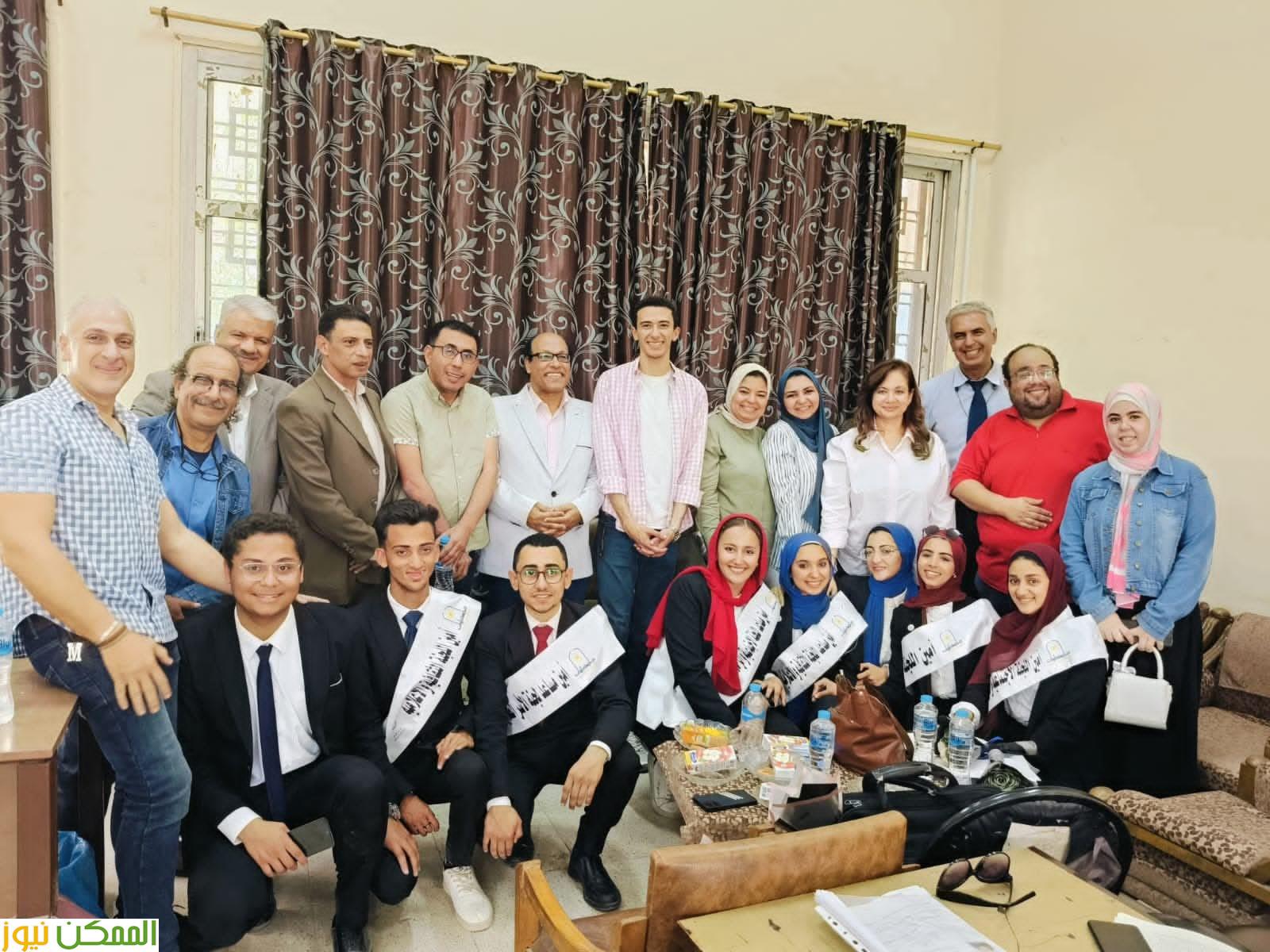 ختام ناجح لمهرجان اليوم الثقافى بجامعة حلوان 2 ختام ناجح لمهرجان اليوم الثقافى بجامعة حلوان