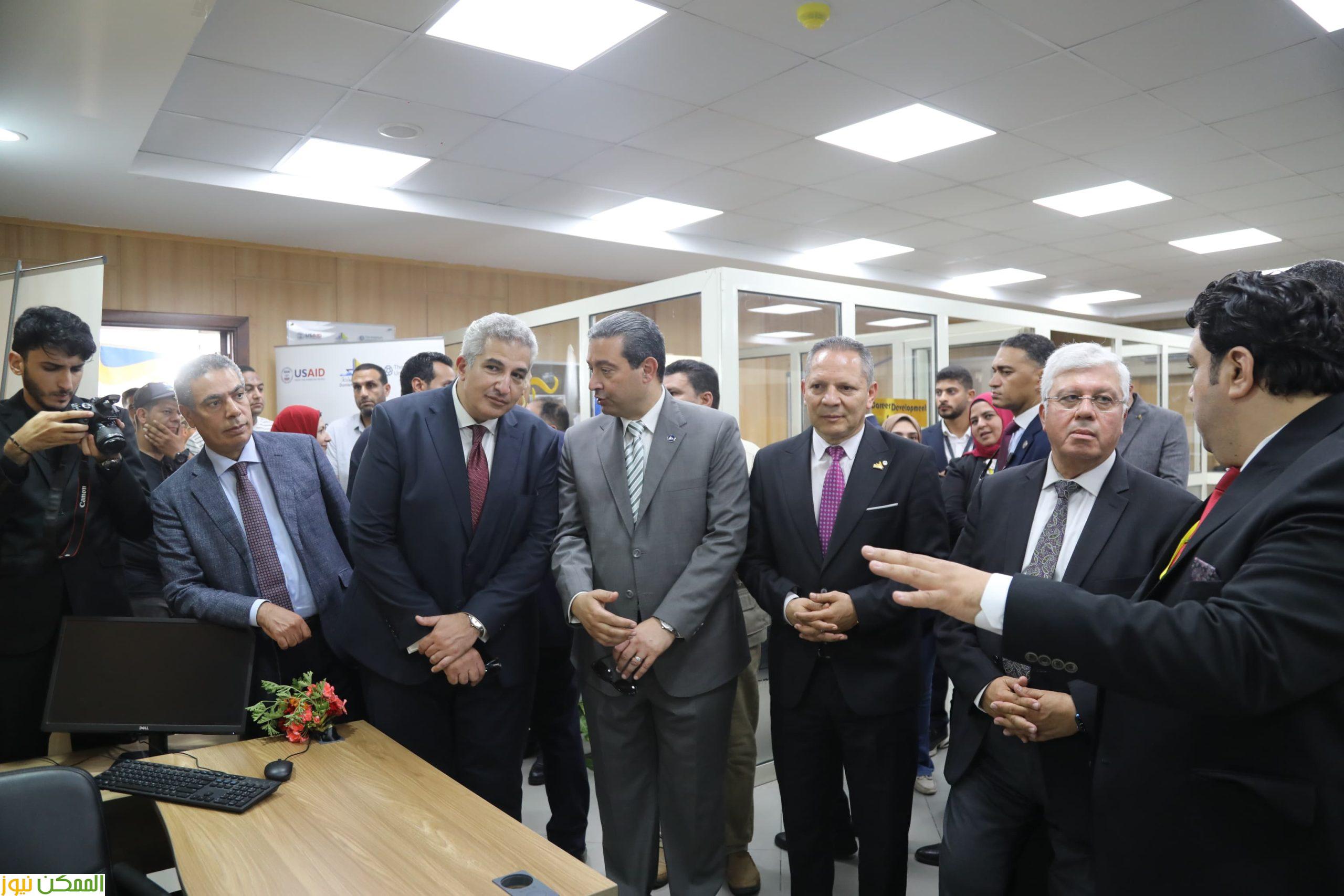 وزير التعليم العالي ومحافظ دمياط ورئيس جامعة دمياط يفتتحون مقر جامعة دمياط الاهليه