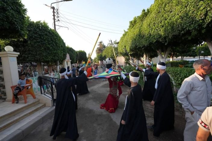 عروض فنية لقصور الثقافة بأسيوط في احتفالات عيد الأضحى 1 almomken.com bdb943e8