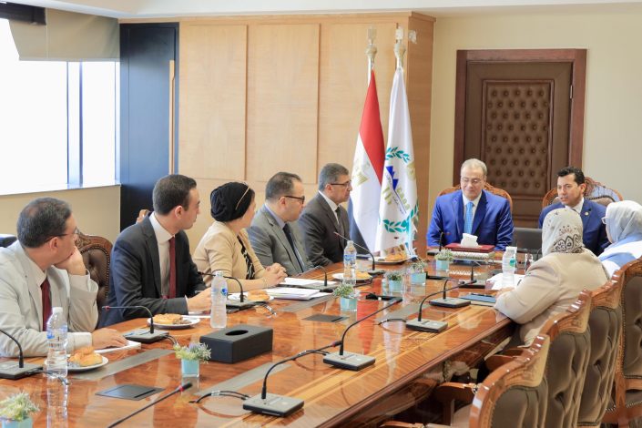 تعيينات جديدة بوزارة الشباب والرياضة بالتنسيق نع التنظيم والادارة 1 almomken.com c1110408