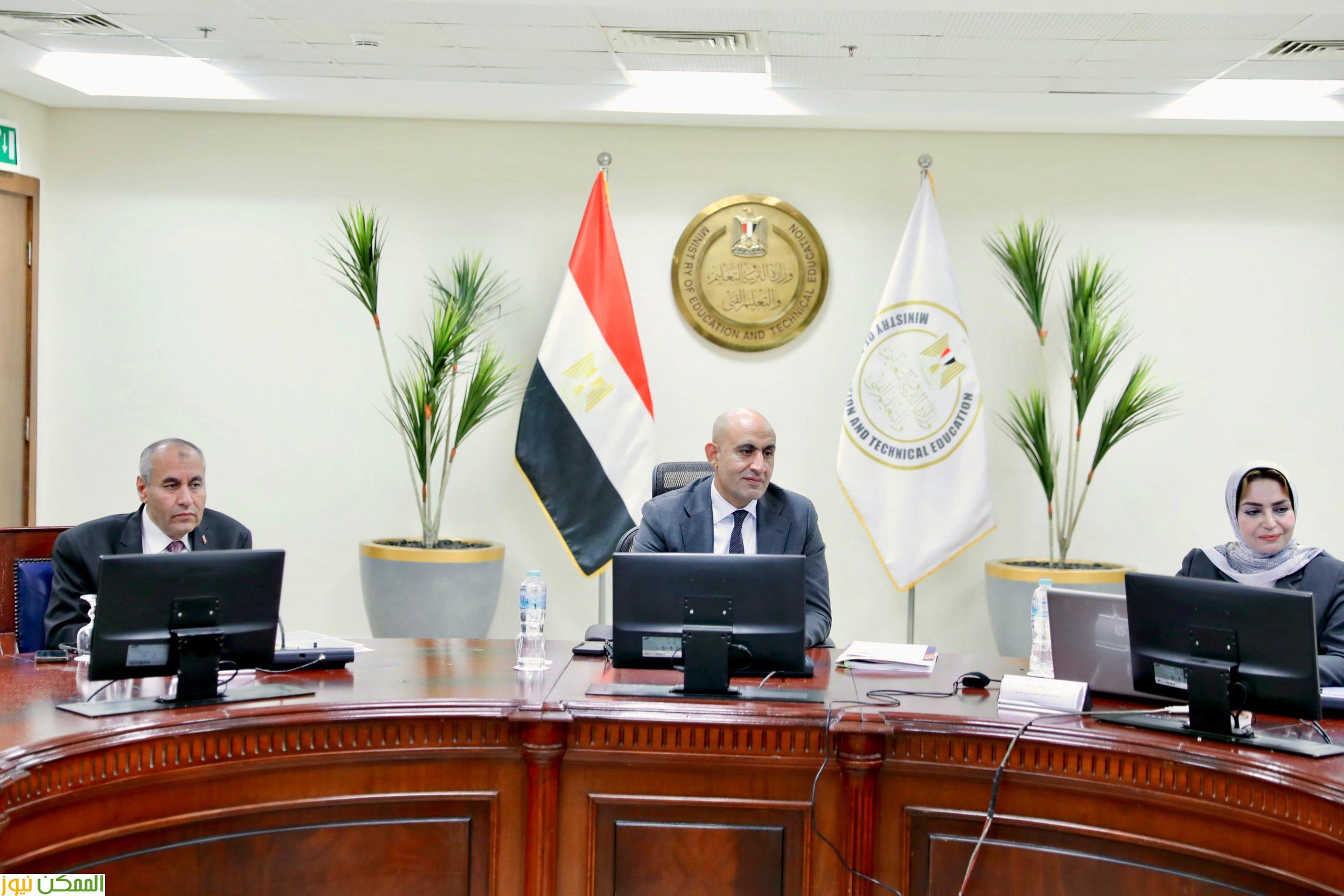 السياسة الدولية وتنمية الانتماء الوطني في المناهج الدراسية 4 السياسة الدولية وتنمية الانتماء الوطني في المناهج الدراسية