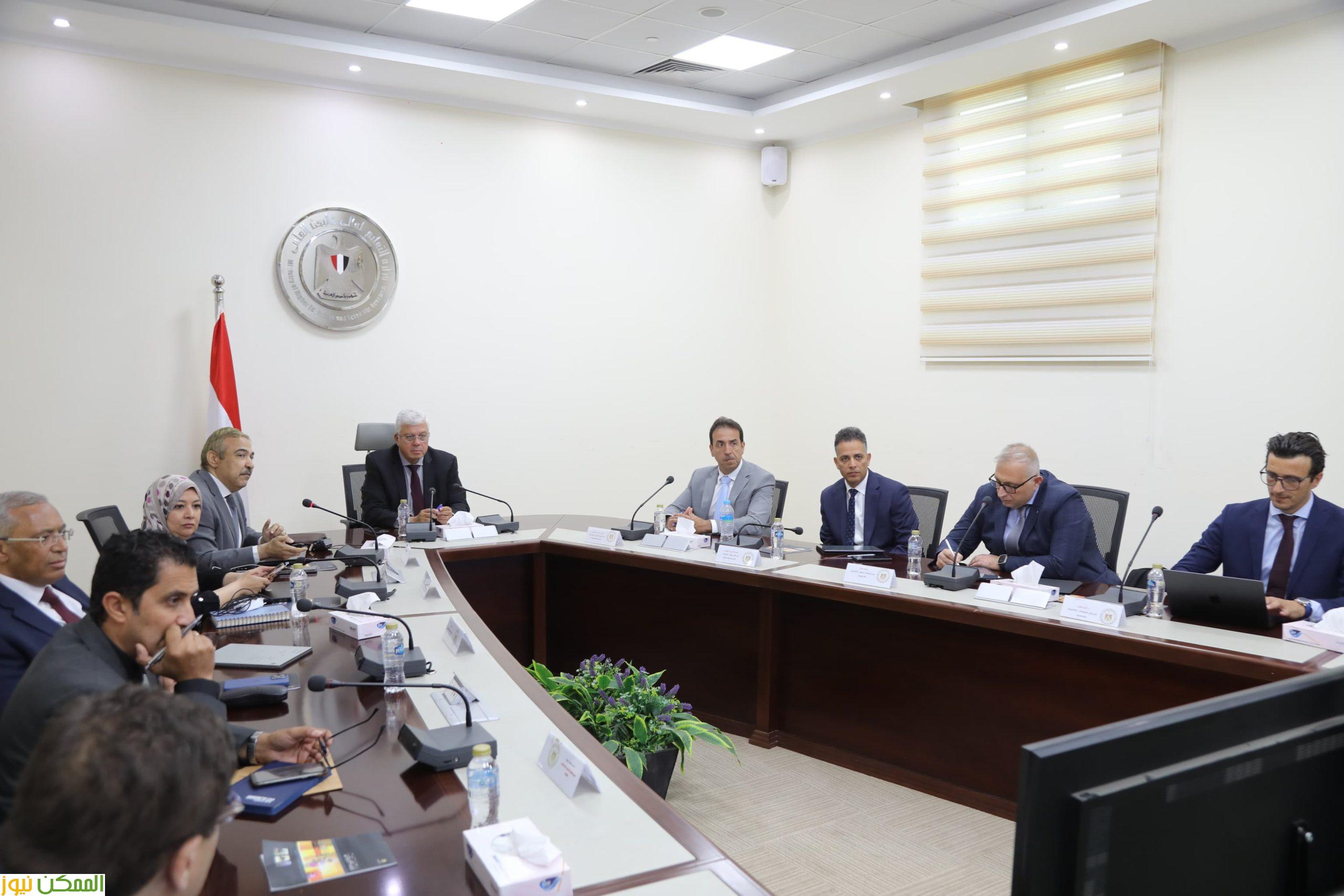 منظومة جديدة لدعم الابتكار بالجامعات والمراكز البحثية 4 منظومة جديدة لدعم الابتكار بالجامعات والمراكز البحثية