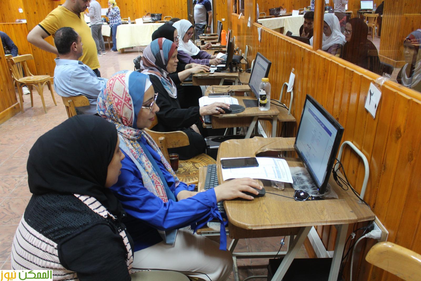 معامل الحاسبات بالجامعات الحكومية مستمرة في تقديم الدعم الفني لطلاب الثانوية العامة في تنسيق الجامعات والمعاهد 2025 2 معامل الحاسبات بالجامعات الحكومية مستمرة في تقديم الدعم الفني لطلاب الثانوية العامة في تنسيق الجامعات والمعاهد
