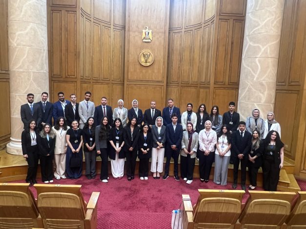 المحكمة الدستورية العليا تستقبل طلاب حقوق الالمانية فى زيارة تدريبية 1 almomken.com e9449ccc