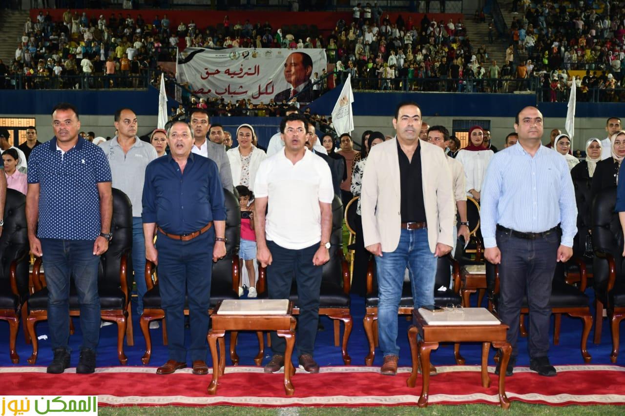 وزير الشباب ومحافظ بورسعيد يشاركان بشبابها ثاني حفلات "ليالي بشبابها" الصيفية 2 وزير الشباب ومحافظ بورسعيد يشاركان بشبابها ثاني حفلات "ليالي بشبابها" الصيفية