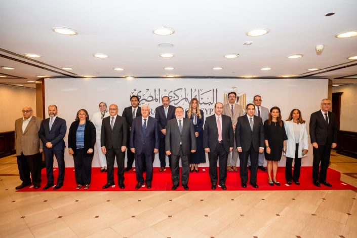 انضمام تجارتى القاهرة وسوهاج إلى شهادة البكالوريوس فى العلوم المصرفية 1 almomken.com 05105b1d