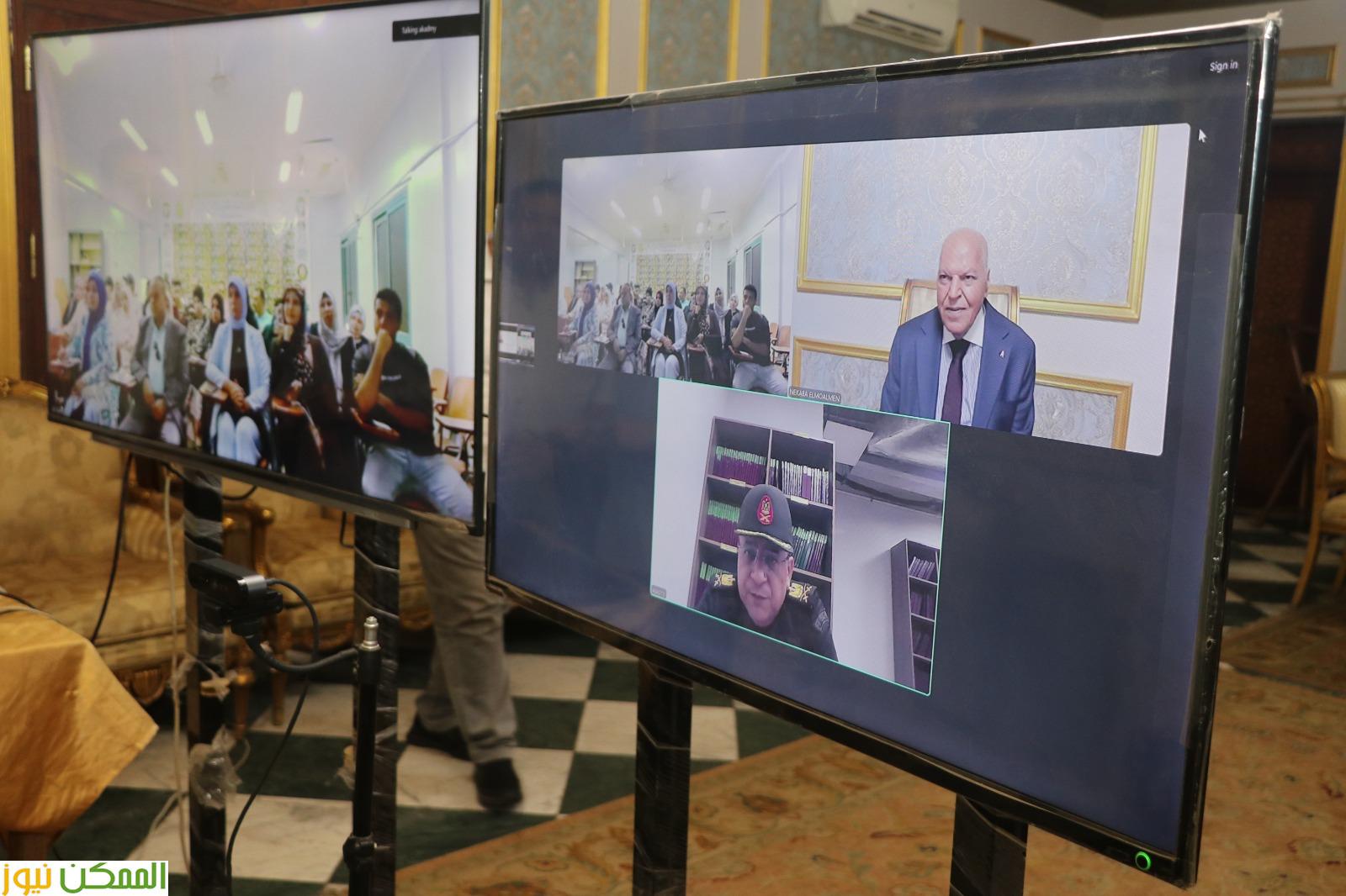 نقيب المعلمين يفتتح الدورة التثقيفية