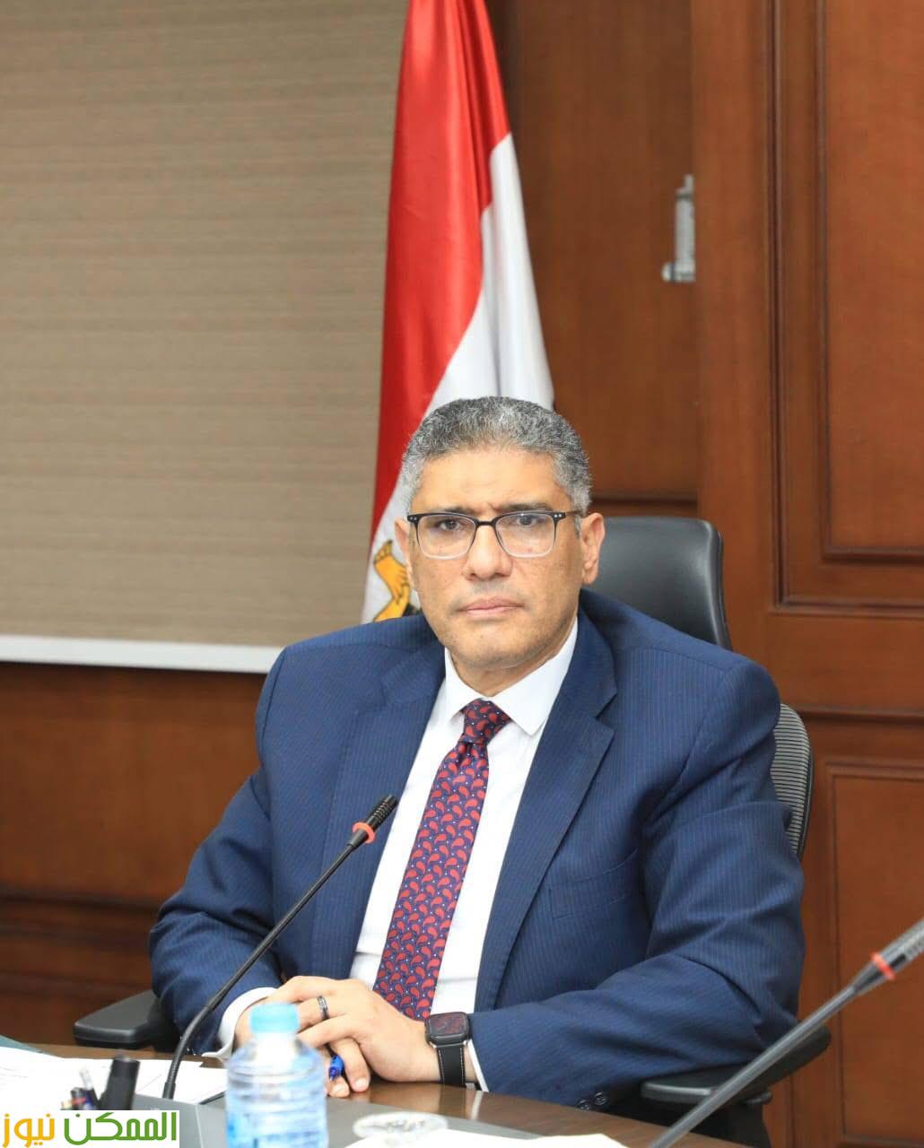 الجيزة تواجه التعديات على أراضى الدولة بالازالة الفورية 