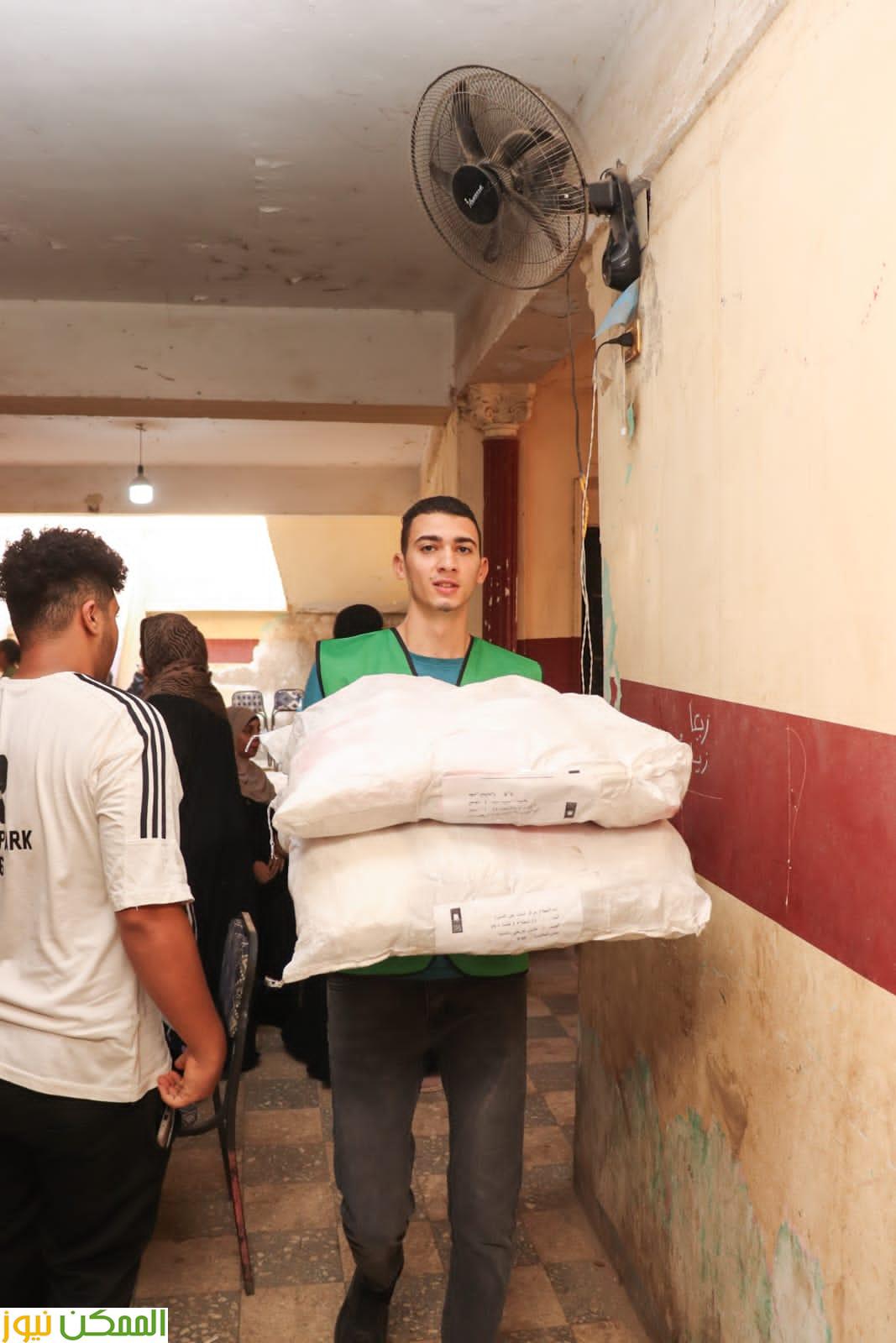 قوافل مجتمعية  متكاملة بمركز شباب سقارة بالبدرشين  