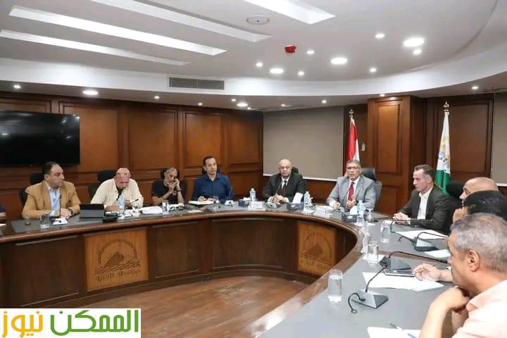 تحسين مستوى الخدمات للمواطنين على ملف أولويات محافظ الجيزة 