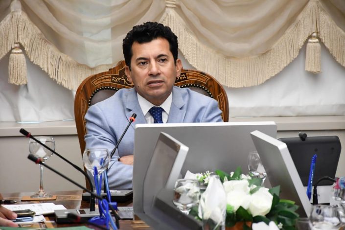 اصدار القرار التنفيذي لأندية الشركات والمصانع بعد قانون الرياضة الجديد 1 almomken.com 74211c46
