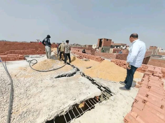 إزالة ٦ أبراج مخالفة باللبيني في حي الهرم 1 almomken.com 83273a53