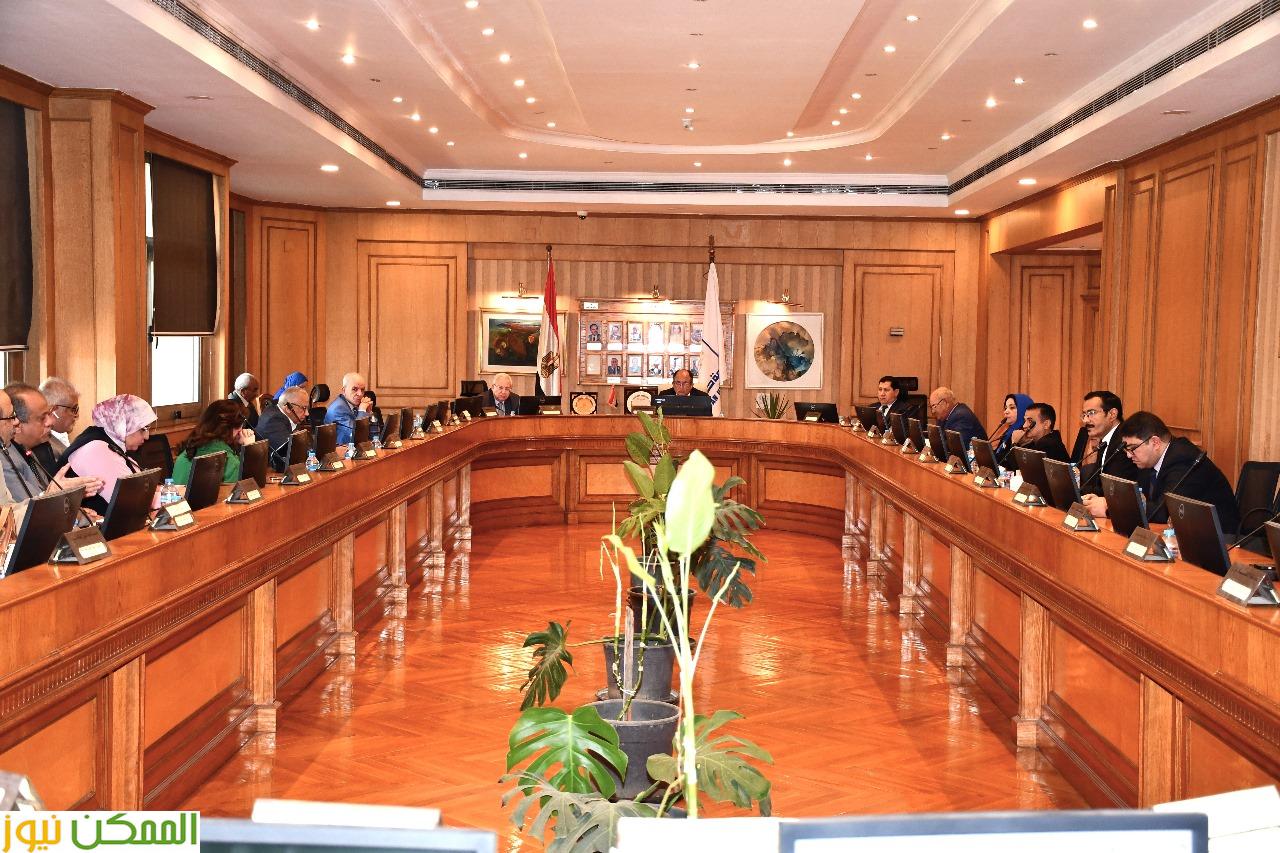 اختبارات لغة وحاسب آلي لقياس مهارات الطلاب الجدد بجامعة حلوان