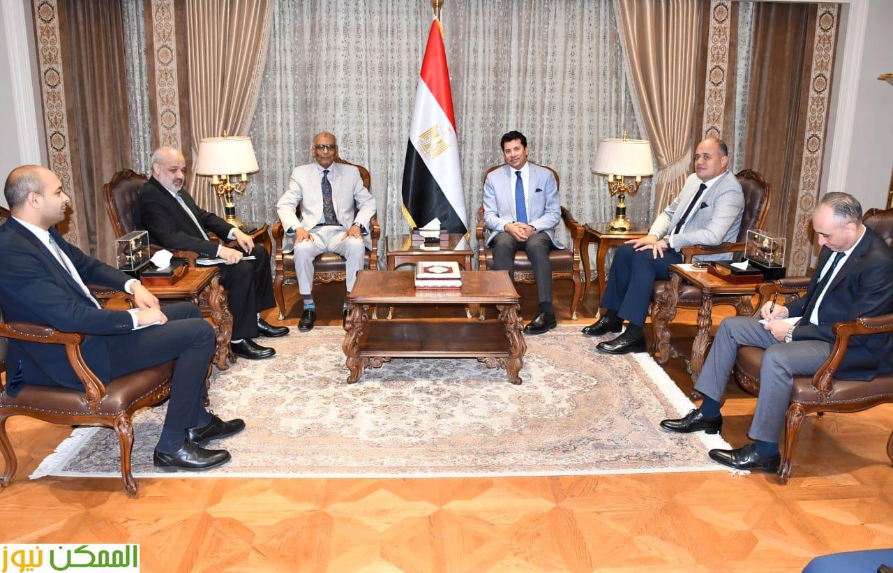 وزير الرياضة يلتقي رئيس الاتحاد المصري للهوكي لبحث مستجدات تنظيم مصر للبطولة الأفريقية