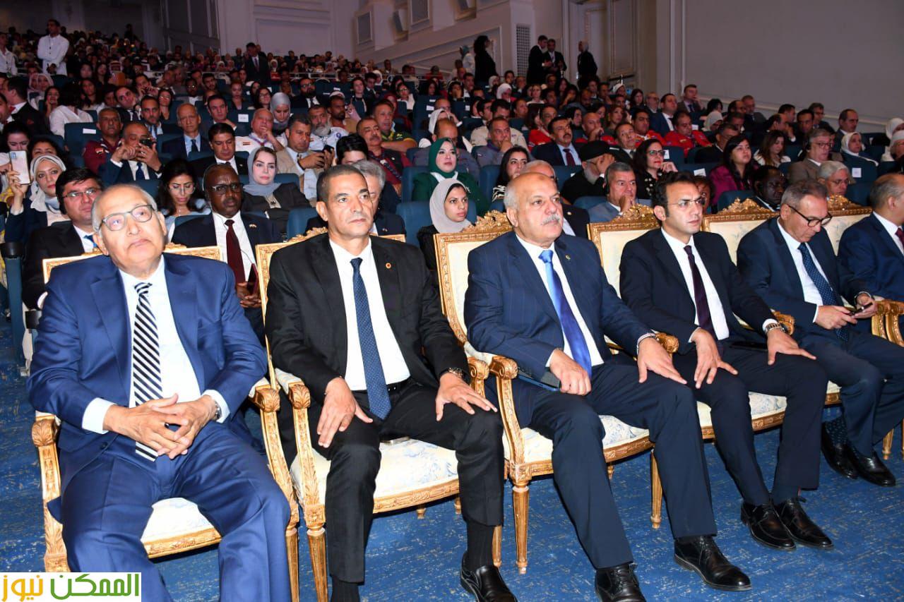 إطلاق الاستراتيجية الوطنية للشباب والرياضة 2025–2032 6 إطلاق الاستراتيجية الوطنية للشباب والرياضة 2025–2032*