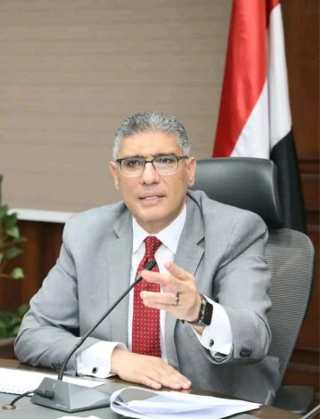 غلق كلي لشارع 26 يوليو الاتجاه القادم من كوبري 15 مايو نحو ميدان لبنان. 3 almomken.com df44481c