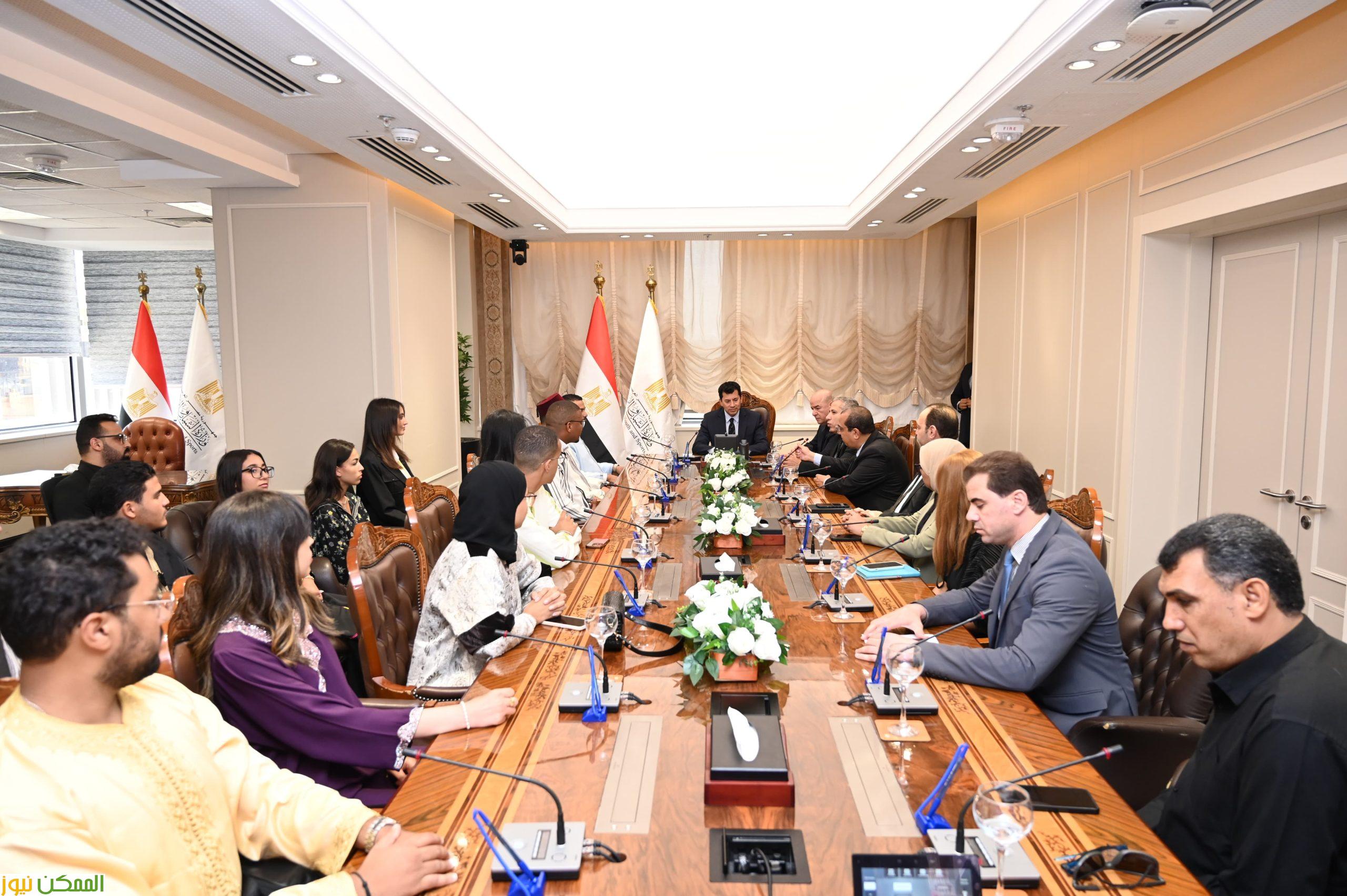 الشباب المغربي في ضيافة وزير الشباب المصرى فى إطار برنامج التبادل الثنائي