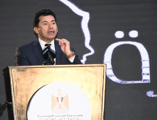 وزير الشباب يشهد انطلاق الموسم الثامن من "عباقرة الجامعات" بمشاركة 16 جامعة 5 almomken.com 092a4b88