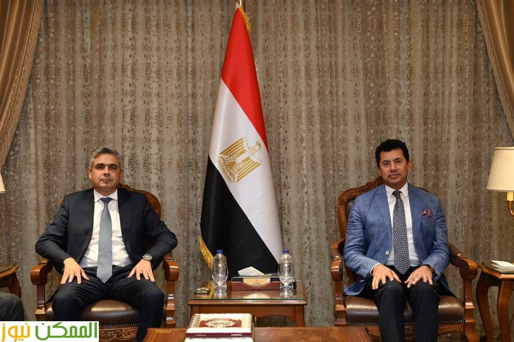 تطوير رياضة الفروسية في مصر على مائدة وزير الرياضة