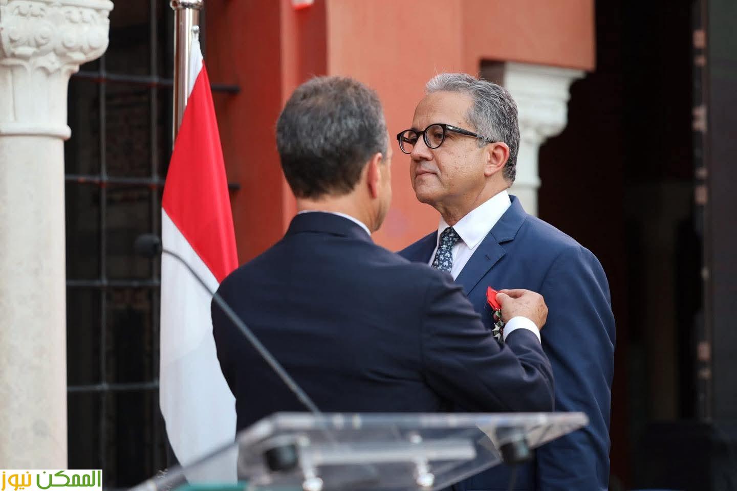 وسام جوق الشرف الفرنسي للدكتور خالد عنانى وجامعة حلوان تهنئ