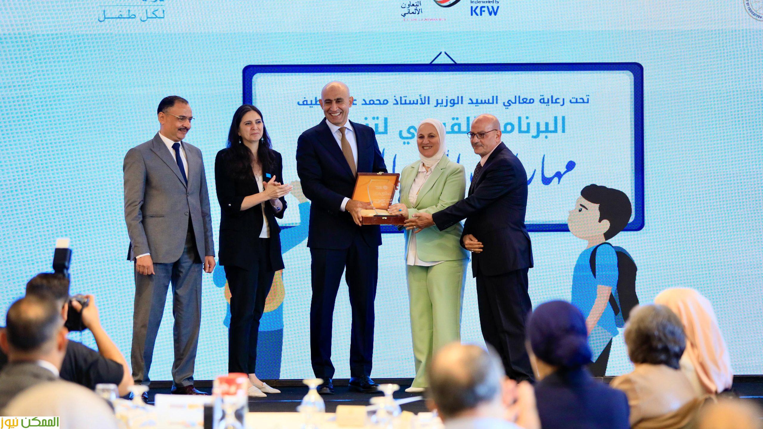 almomken.com 3a8a3e7e scaled