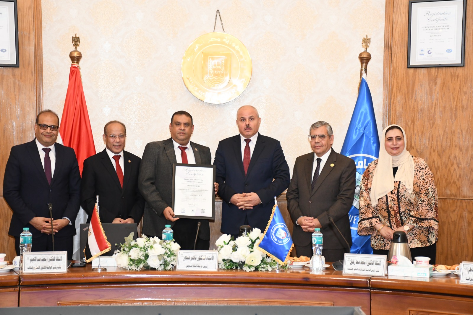 قناة السويس تكرم خمس كليات لحصولهم على شهادة الايزو 3 جامعة قناة السويس تكرم خمس كليات وإدارة الجامعة