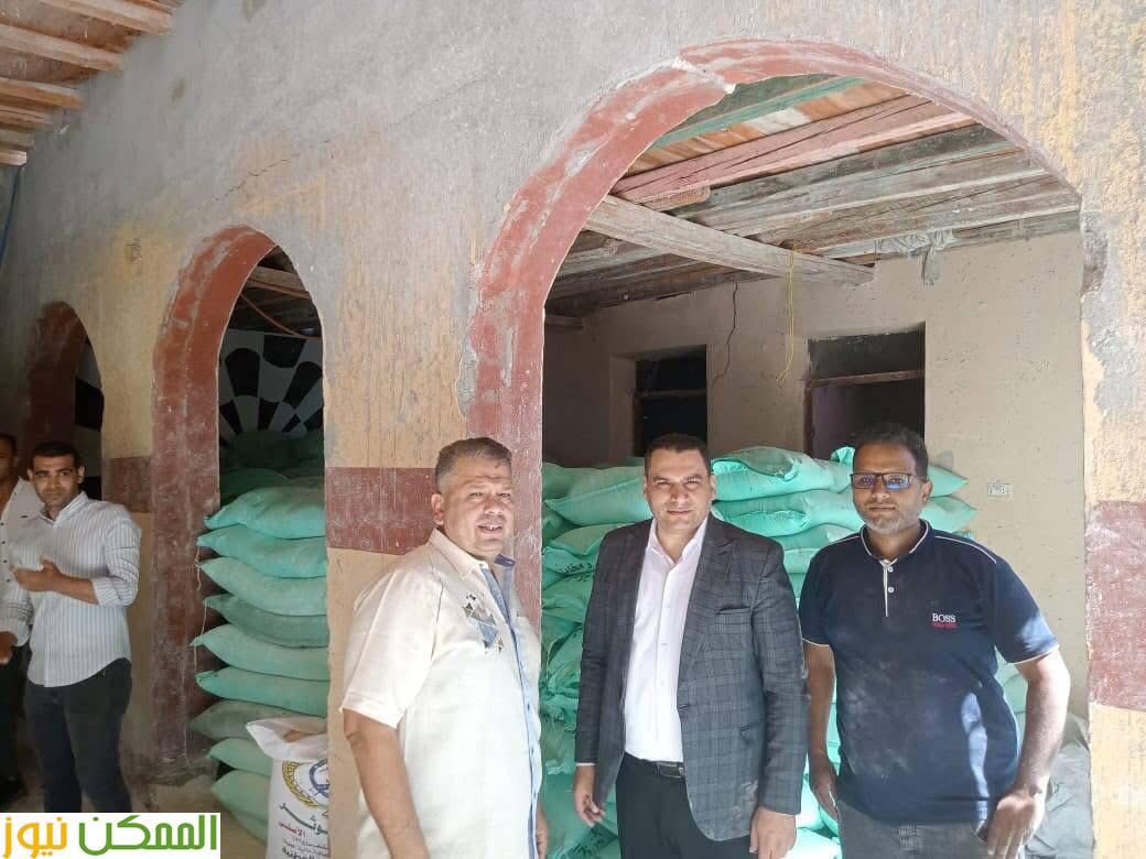 ضبط منشأتين غير مرخصتين لتجميع الدقيق البلدي المدعم لإعادة طرحه بالسوق السوداء بمنشاة القناطر 4 ضبط منشأتين غير مرخصتين لتجميع الدقيق البلدي