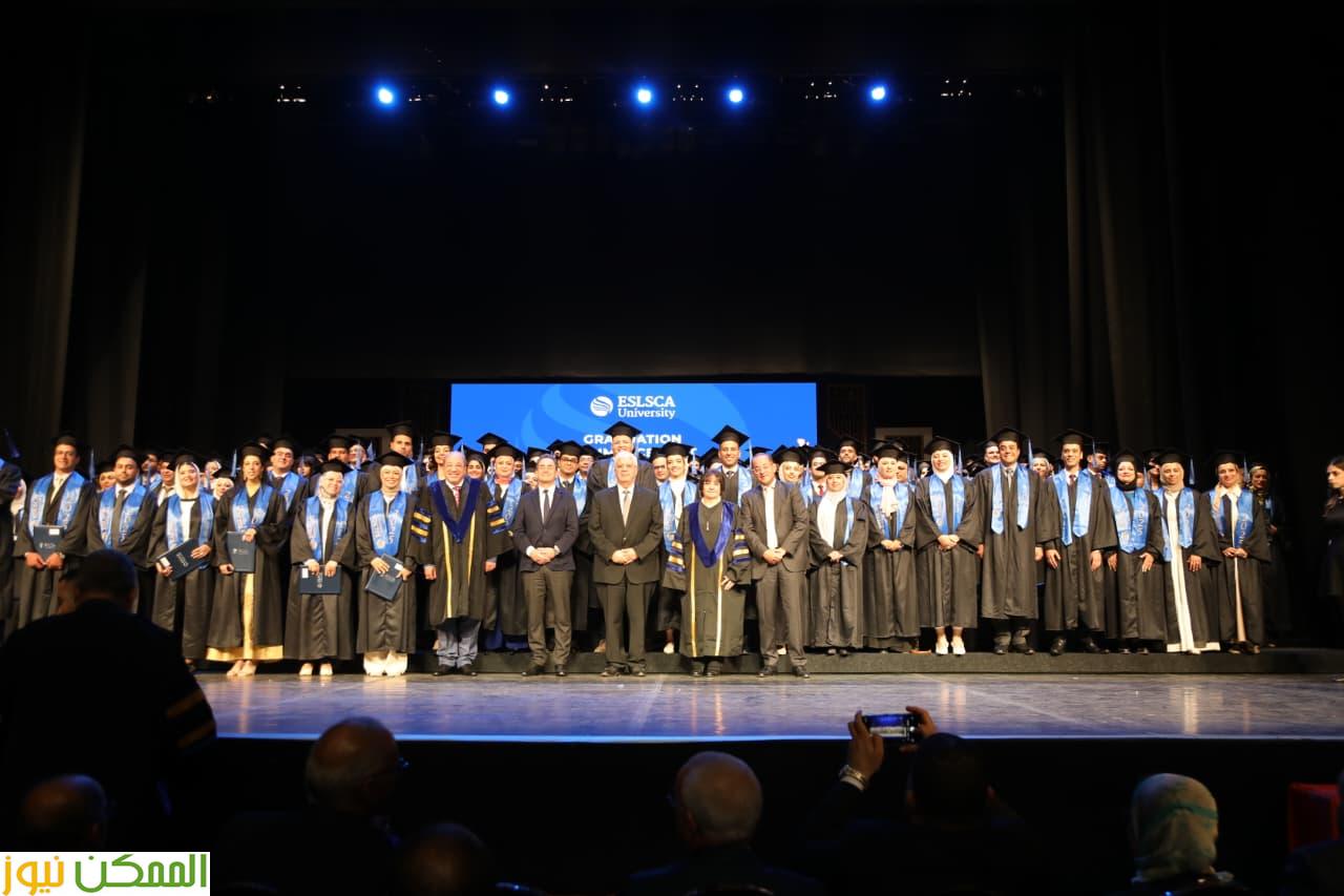 تخريج دفعة جديدة من جامعة أسلسكا بحضور وزيرى التعليم والمالية 5 تخريج دفعة جديدة من جامعة أسلسكا بحضور وزيرى التعليم والمالية