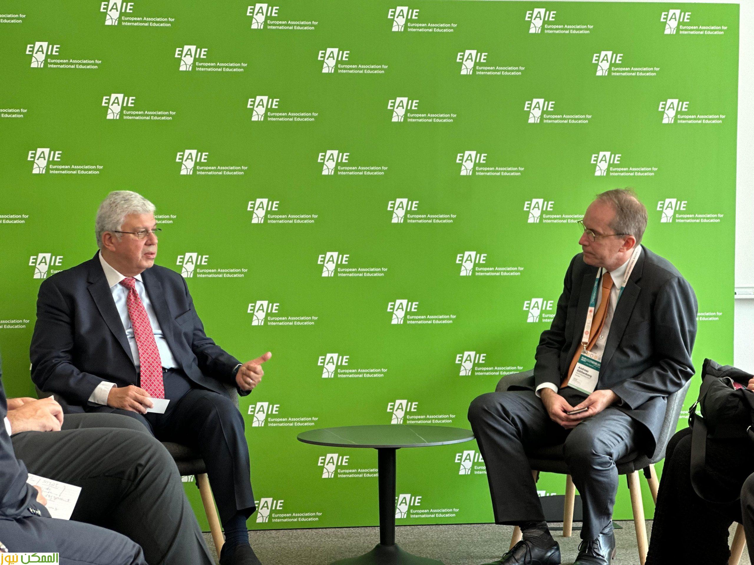 عاشور  يلتقي قيادات المؤسسة السويدية لتدويل التعليم