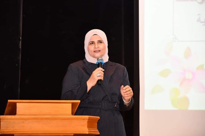 مجله البحث العلمي بكليه بنات عين شمس تنطلق للعالميه 1 almomken.com c58a2331