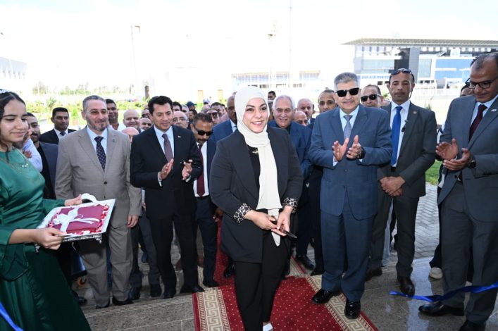 صالة سارة سمير ضافة جديدة للبنية الرياضة تضاف لسجل الانجازات لوضع مصر على البطولات العالمية 3 almomken.com cedbd18e