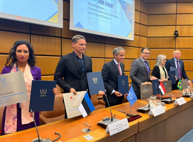 اعتماد "المعهد القومي للأورام" بجامعة القاهرة مركزا مرجعيا بالوكالة الدولية للطاقة الذرية كأول مركز مصري والرابع على المستوى الإفريقى. 2 almomken.com f454fb7f