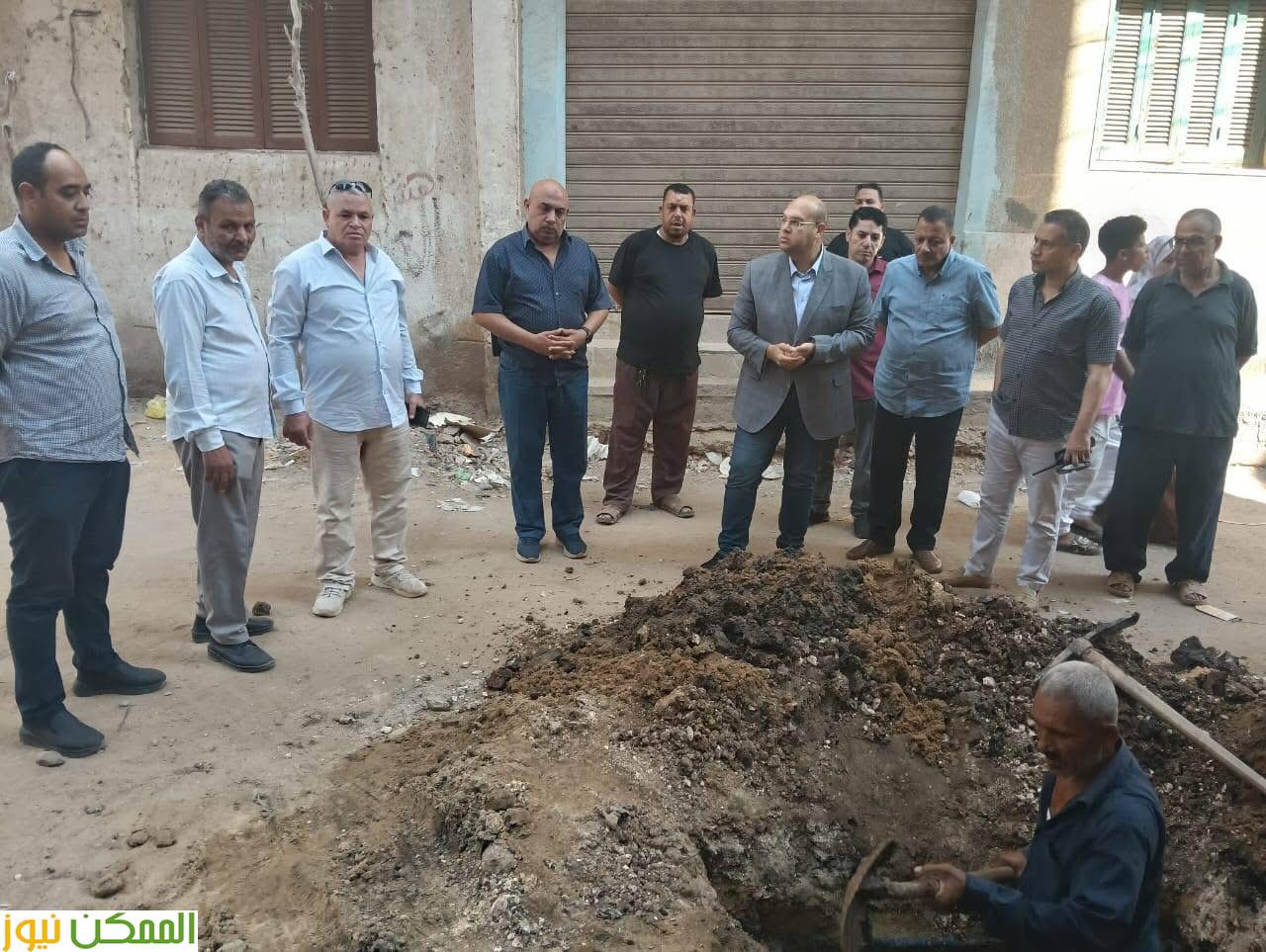 الجيزة تواصل أعمال الخطة الأستثمارية للتطوير برصف وتجهيز الشوارع 