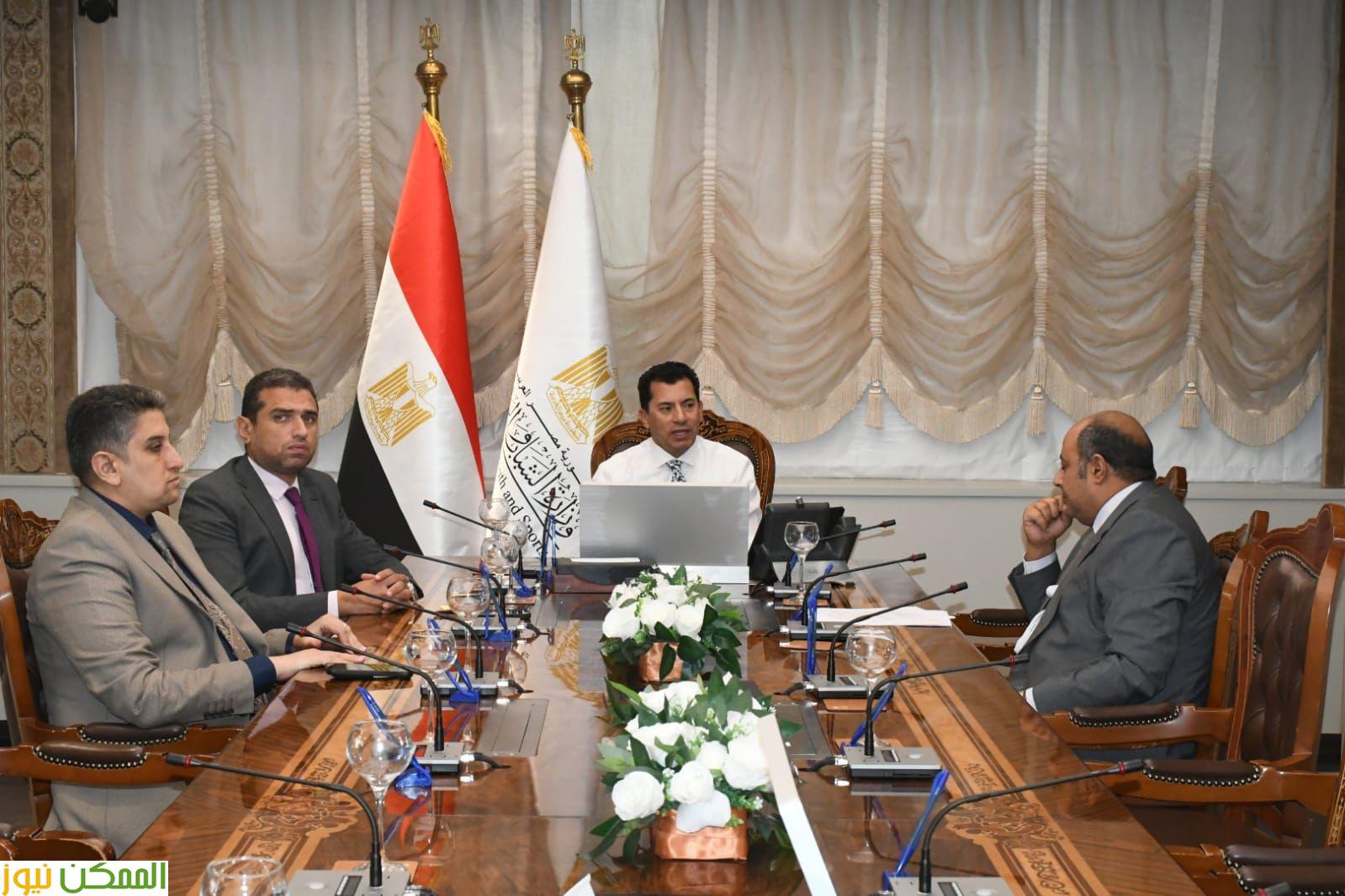 الشباب والرياضة يتابع عملية التطوير في مراكز الشباب بقرى حياة كريمة