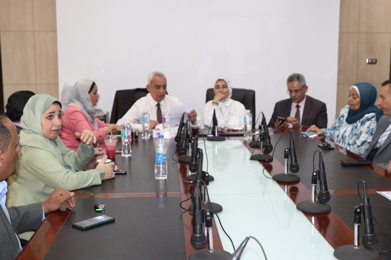 إعلام القاهرة» تحصد ثلاث شهادات أيزو