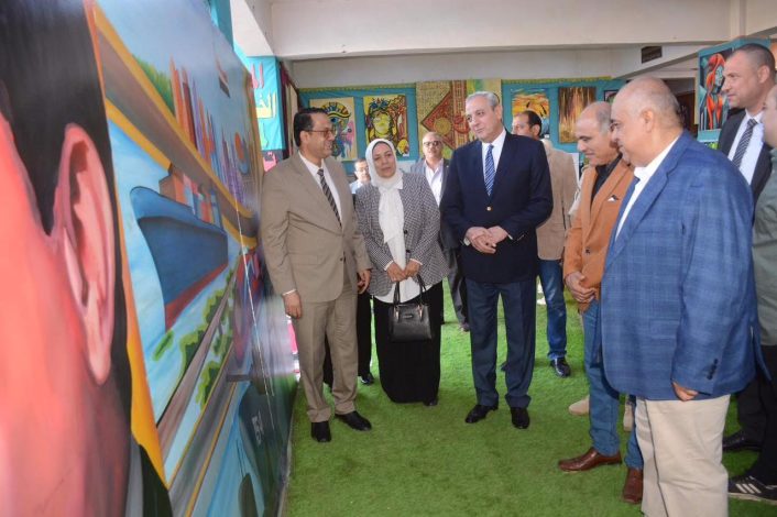 1200 عمل إبداعي ورسالة وفاء لانتصارات أكتوبر فى معرض تعليم الغربية 4 almomken.com 3052d901