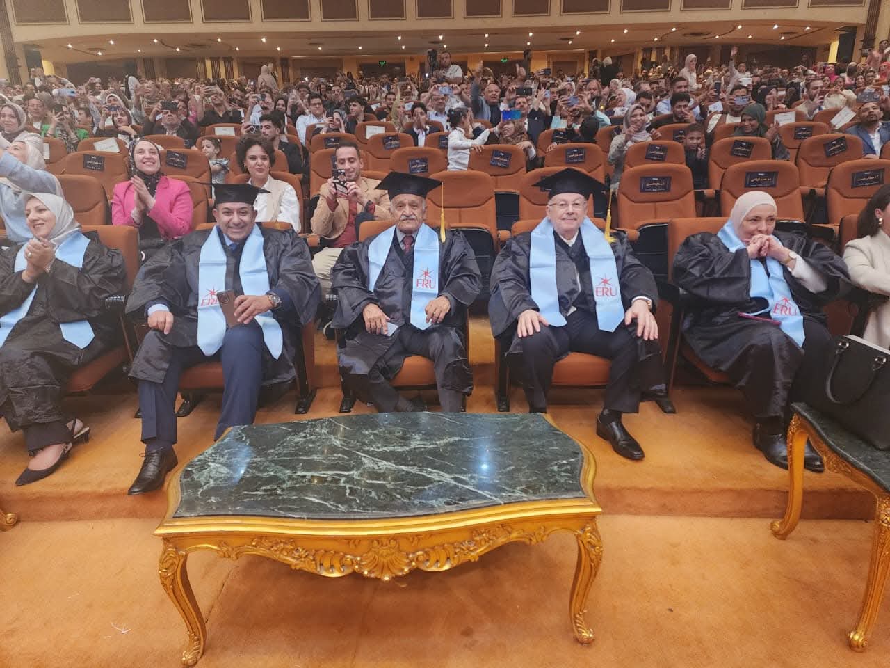 المصرية الروسية تحتفل بتخريج الدفعة السابعة من كلية طب الفم والأسنان