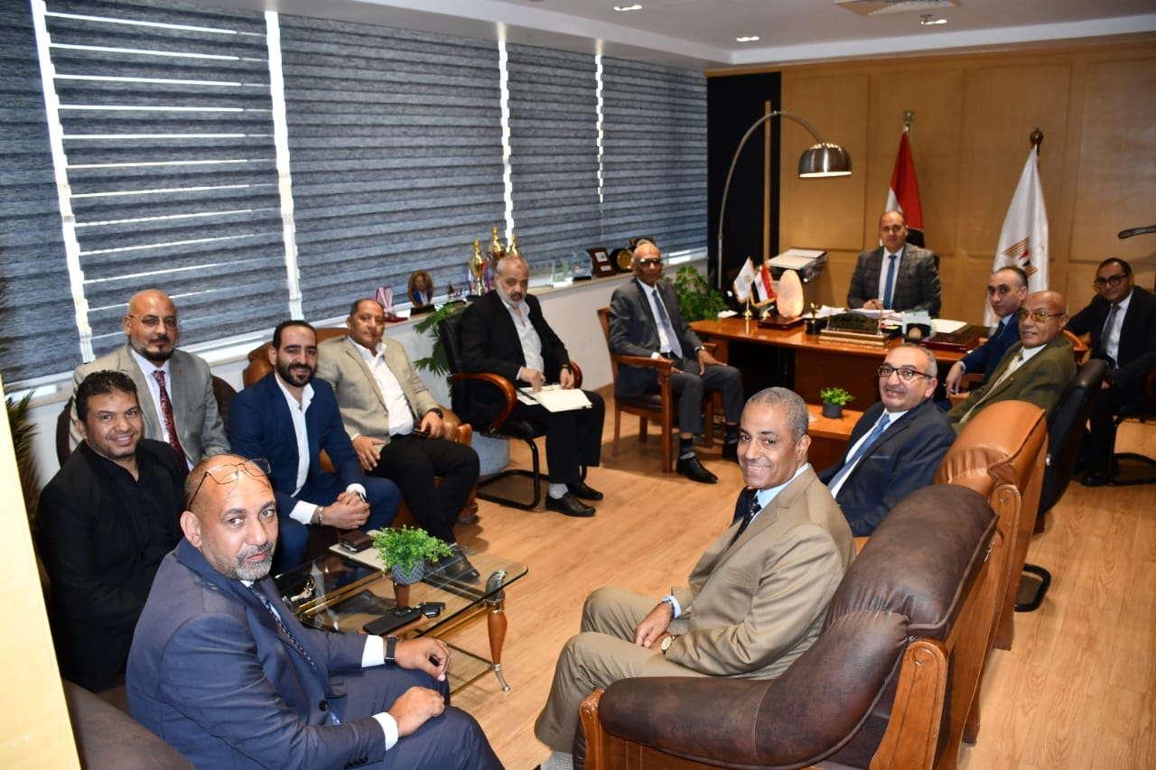 اجتماع تنسيقي بين "الشباب والرياضة" و"الاتحاد المصري للهوكي