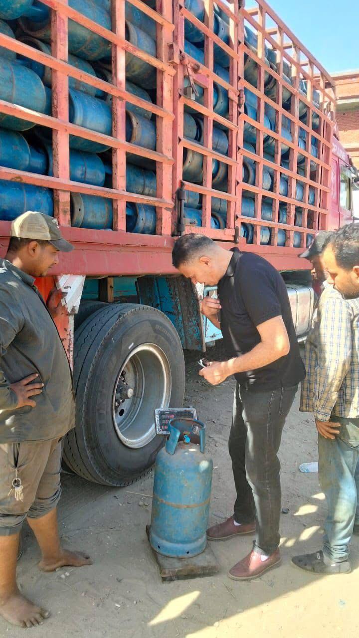 حملات مكثفة بالدقهلية على محطات الوقود ومستودعات البوتجاز و الأسواق والمخابز