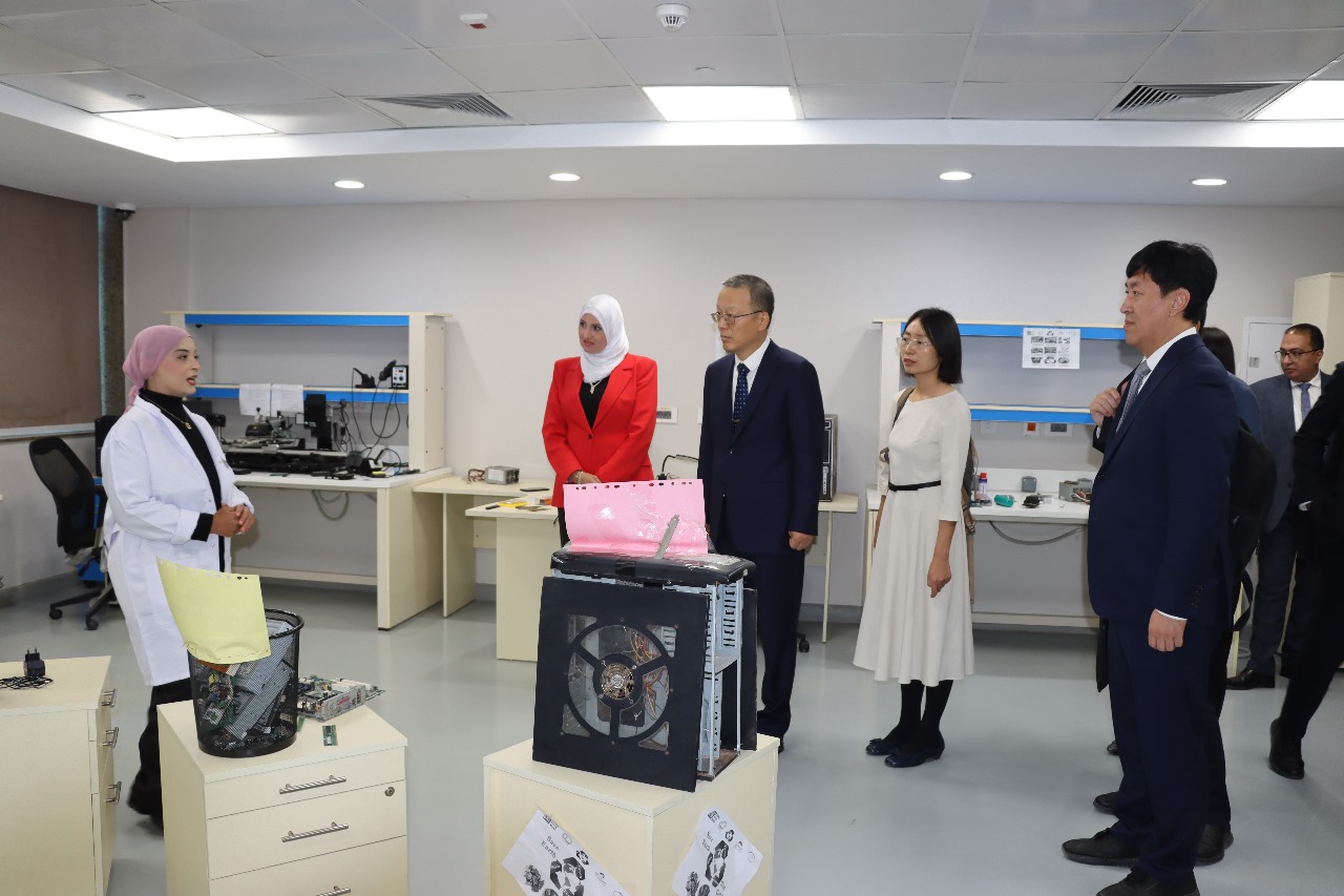 شراكة مصرية – صينية لتعزيز البحث العلمي والتكنولوجيا المتقدمة