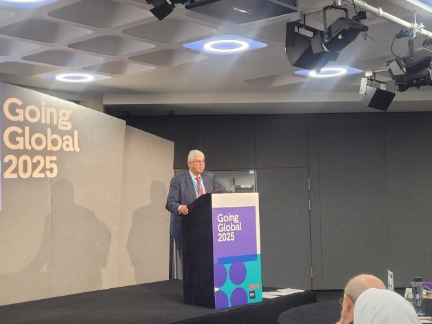 إطلاق تقرير استراتيجي حول توسيع نطاق التعليم العالي الرقمي في مصر 3 almomken.com 95df7d0d