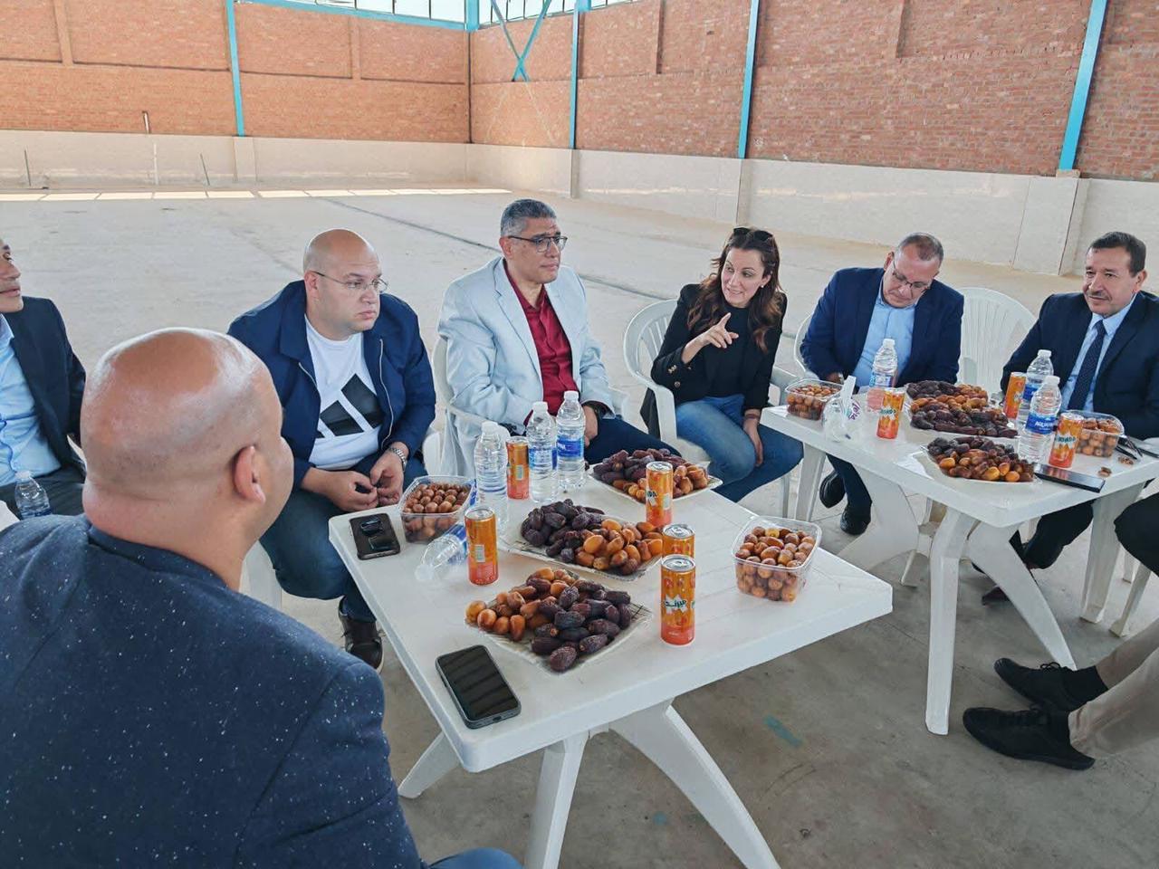 محافظ الجيزة يتابع الاستعدادات لانطلاق المهرجان الدولي الثامن للتمور المصرية بالواحات البحرية