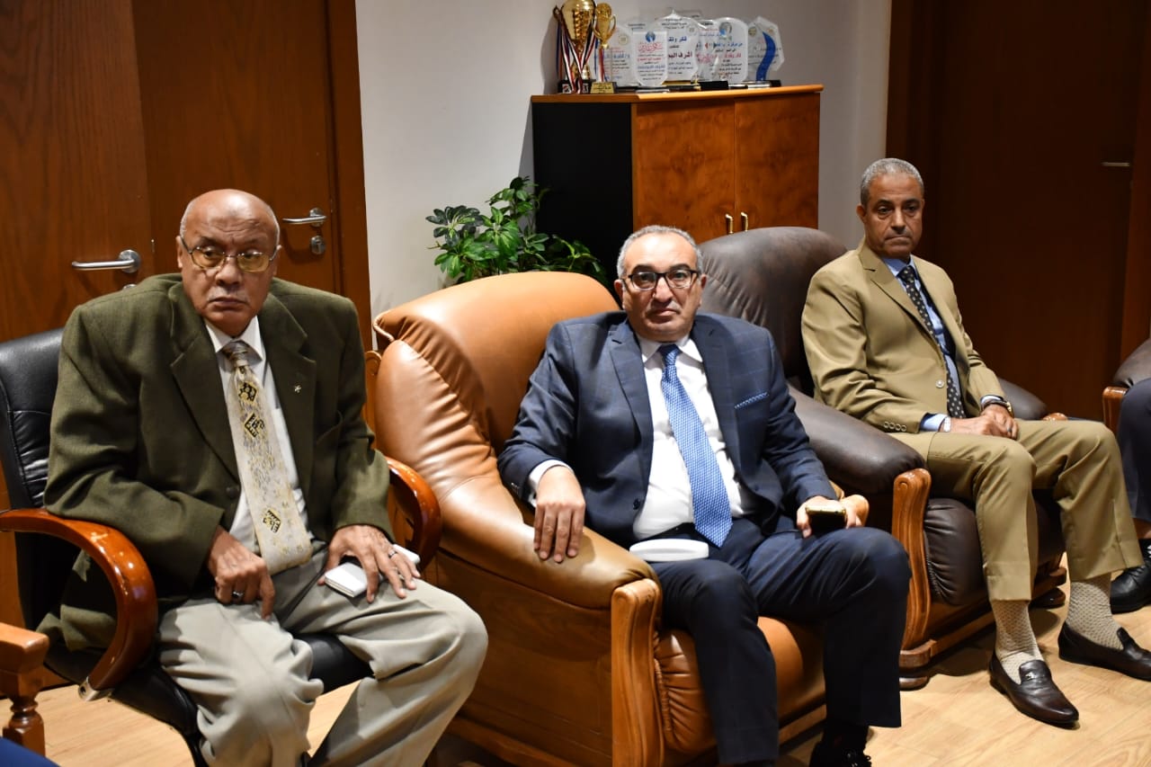 اجتماع تنسيقي بين "الشباب والرياضة" و"الاتحاد المصري للهوكي